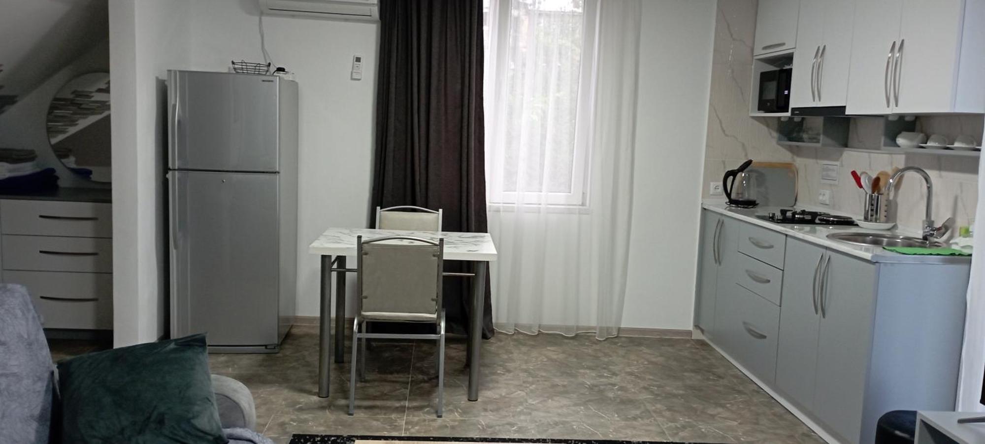 Guesthouse Next To Beach Batumi Exterior foto
