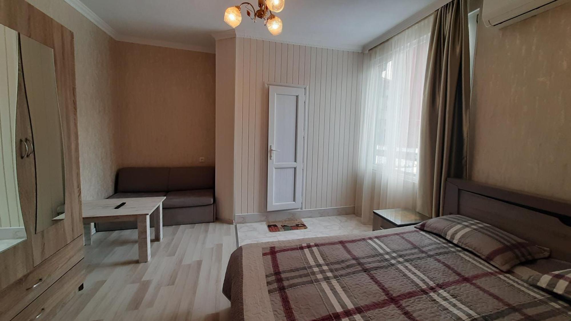 Guesthouse Next To Beach Batumi Exterior foto